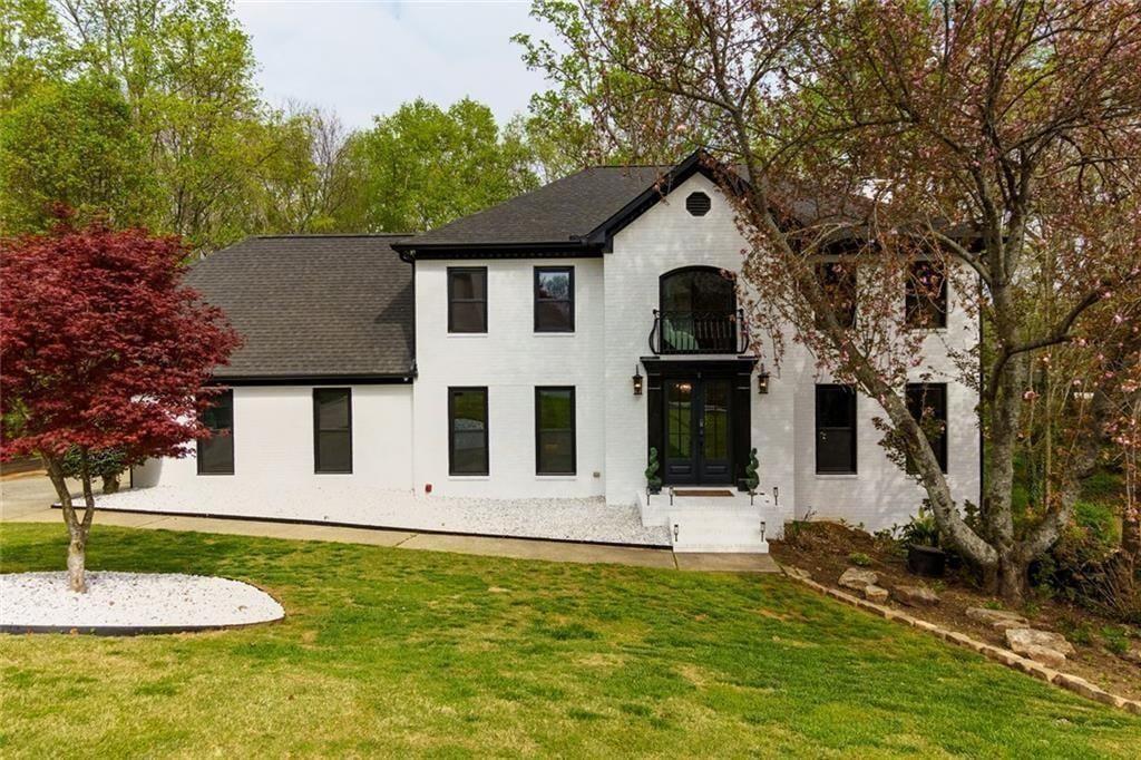 1515 Oakmoor Place — photo