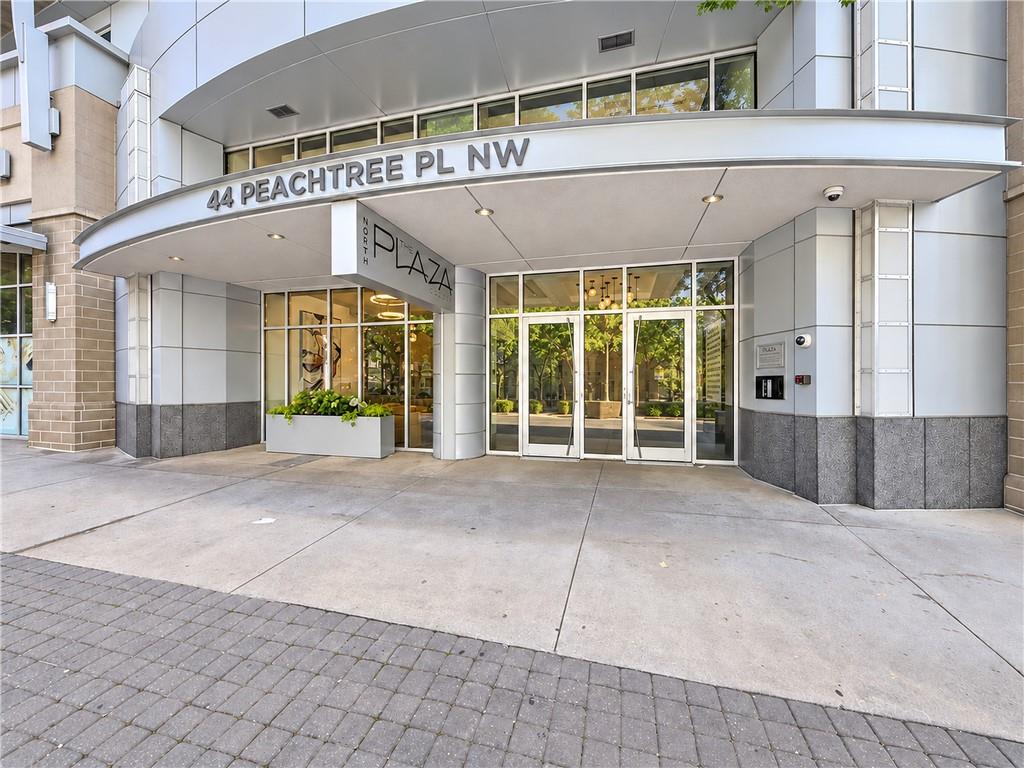 44 Peachtree Place NE Unit 634 — photo