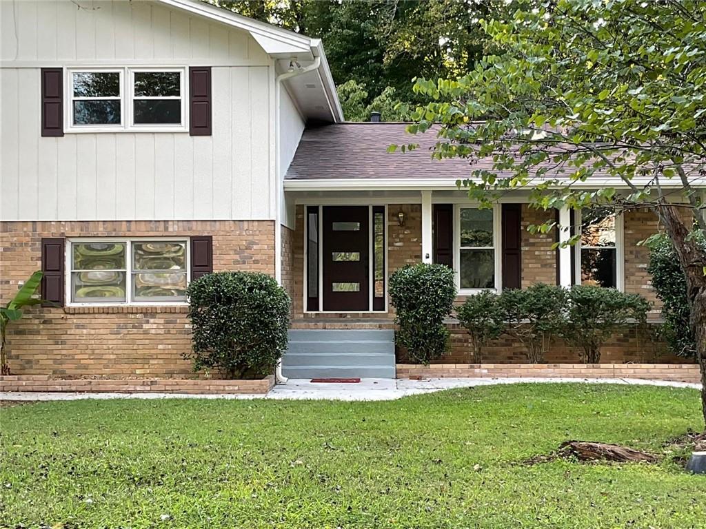 4950 Happy Hollow Rd — photo