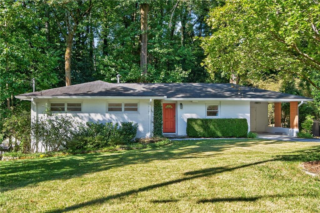 1631 Tryon Road NE — photo