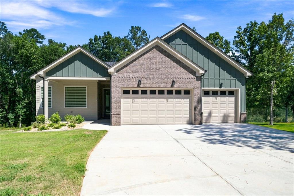 2541 Aniki Bee Drive — photo