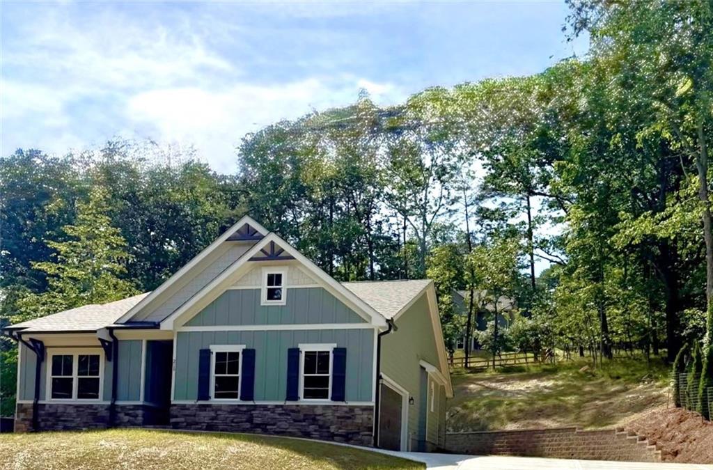 218 Chickasaw Drive — photo