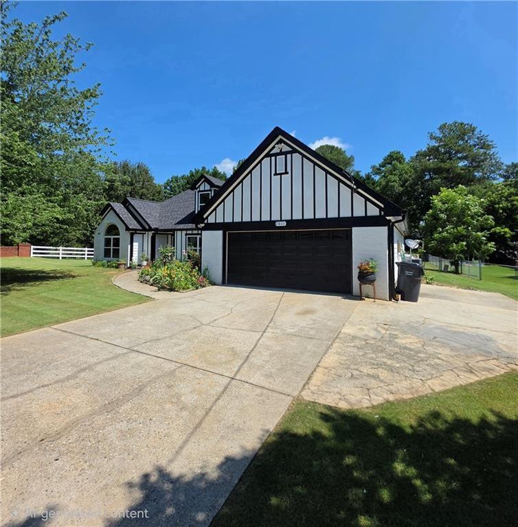2800 Cove Crossing Drive — photo