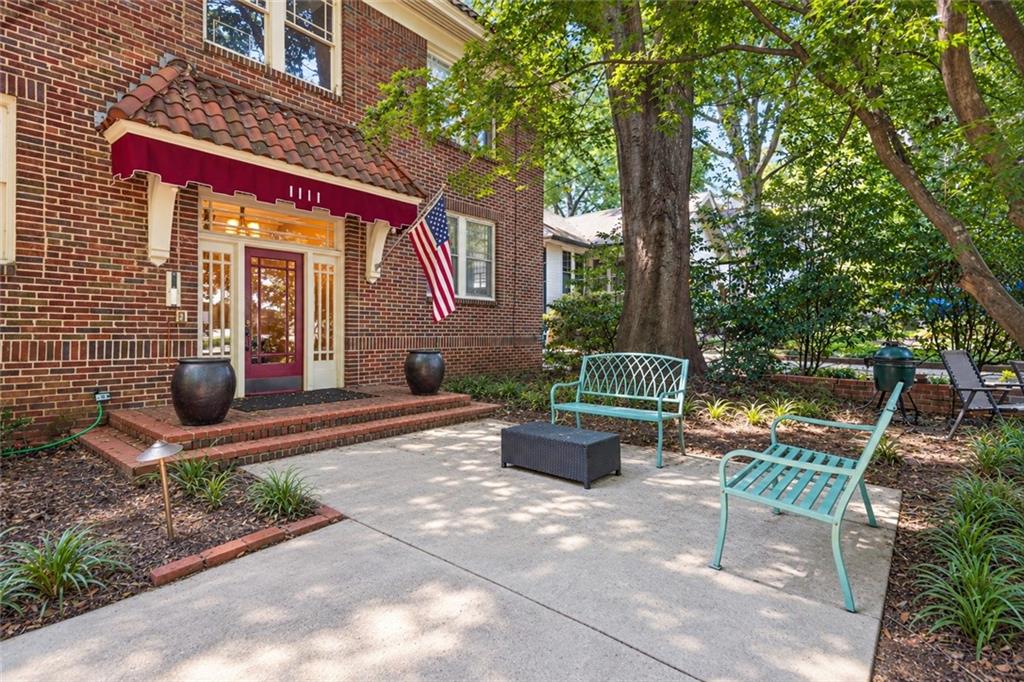 1111 Briarcliff Place NE Unit 6 — photo