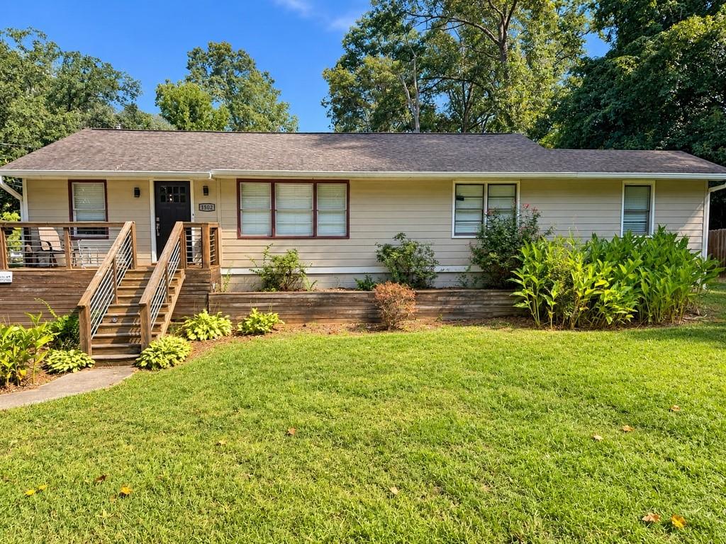 1502 Eastland Road SE — photo
