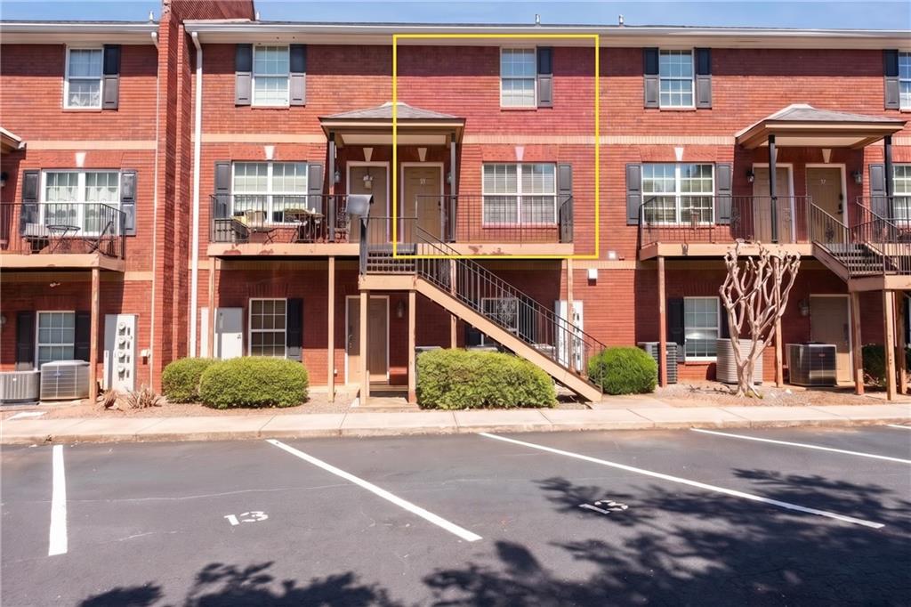 105 Whitehead Road Unit 15 — photo