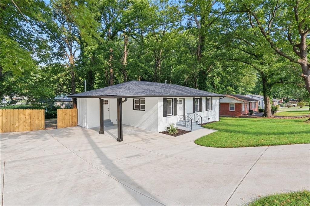 3877 Stone Road SW, Atlanta, GA 30331 — photo 2