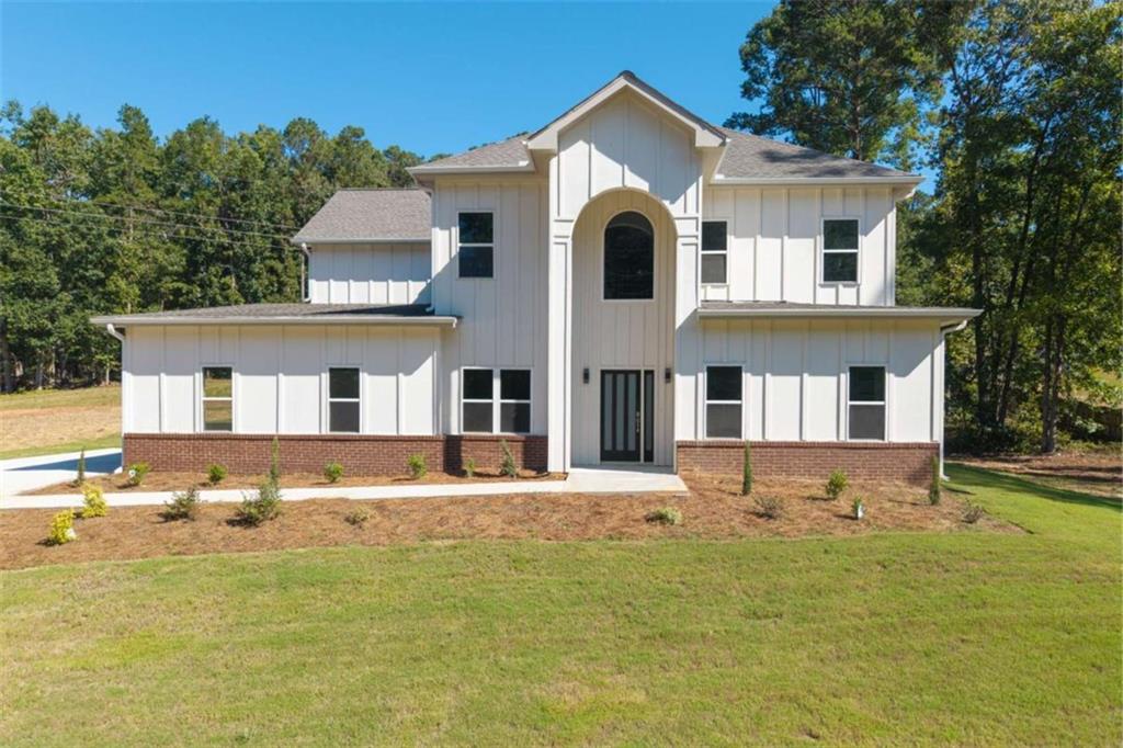 3520 Millers Pond Way — photo