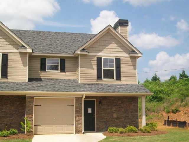 121 Cypress Court — photo