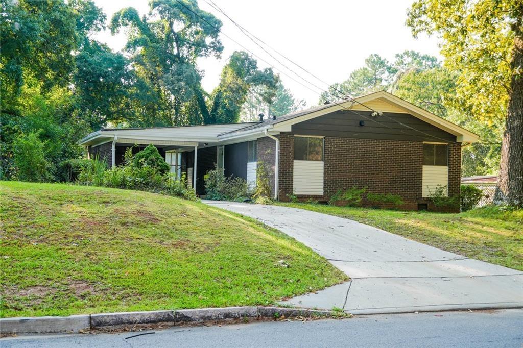 927 Rowland Street — photo