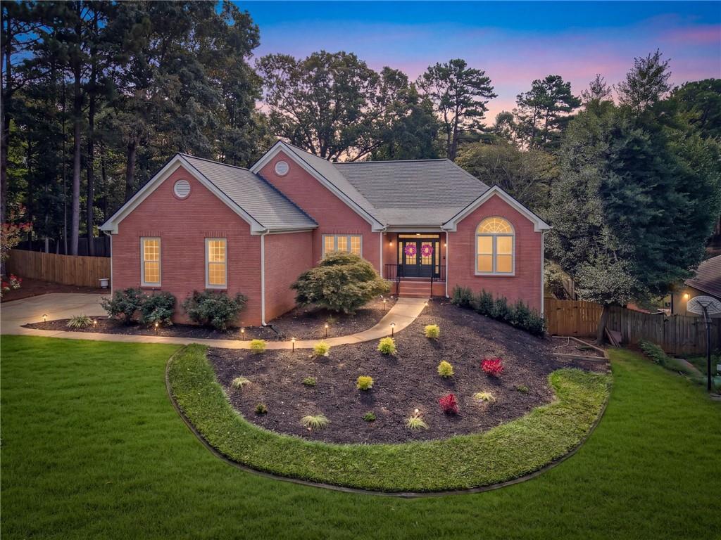 1510 Heritage Drive — photo