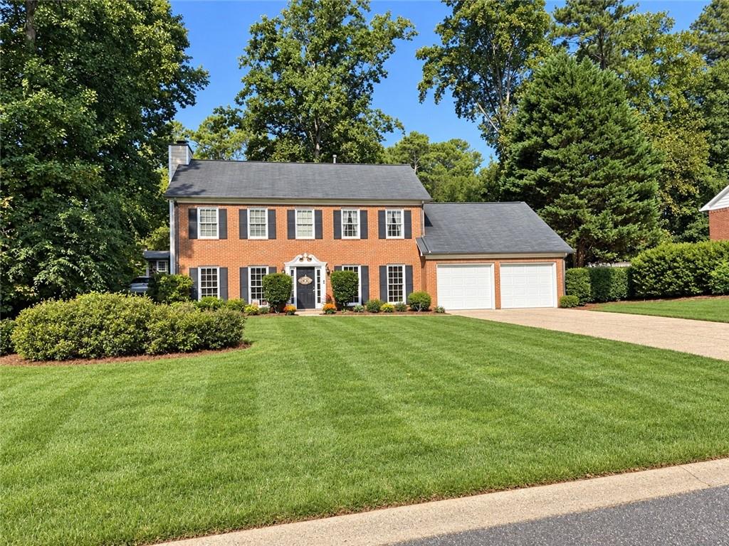 166 Knollwood Drive NW — photo