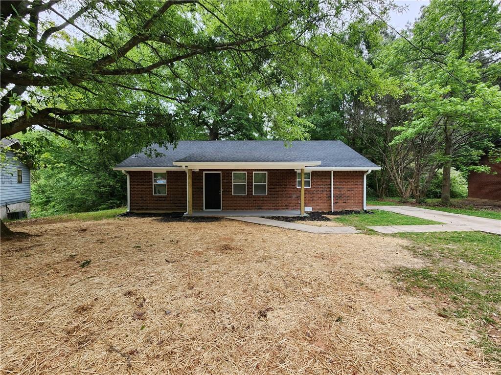 723 W Creek Circle — photo