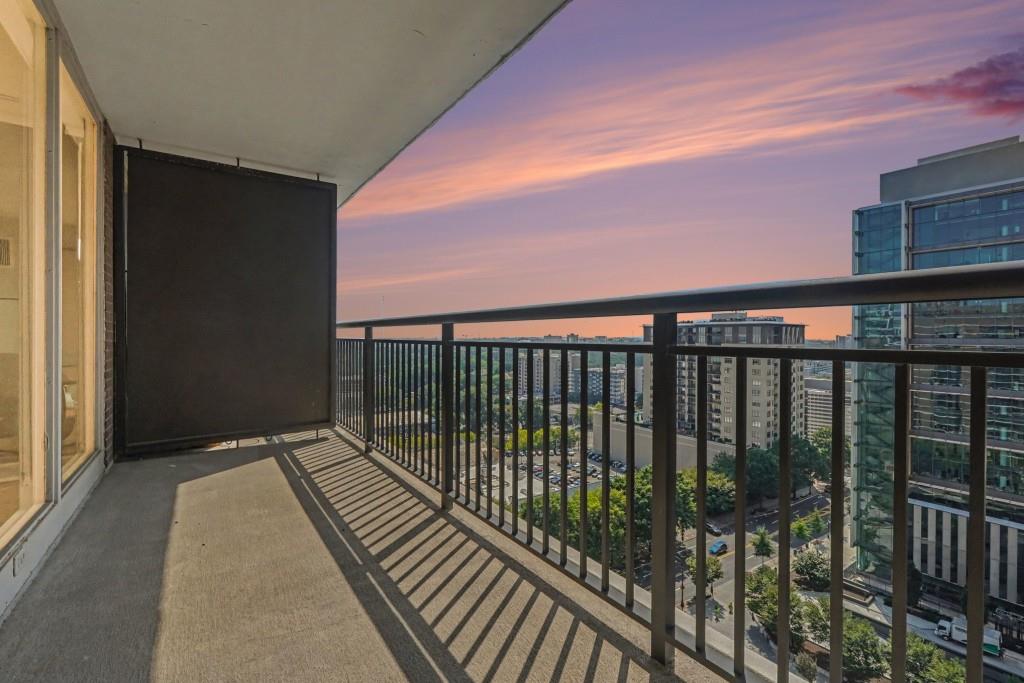 620 Peachtree Street NE Unit 1909 — photo