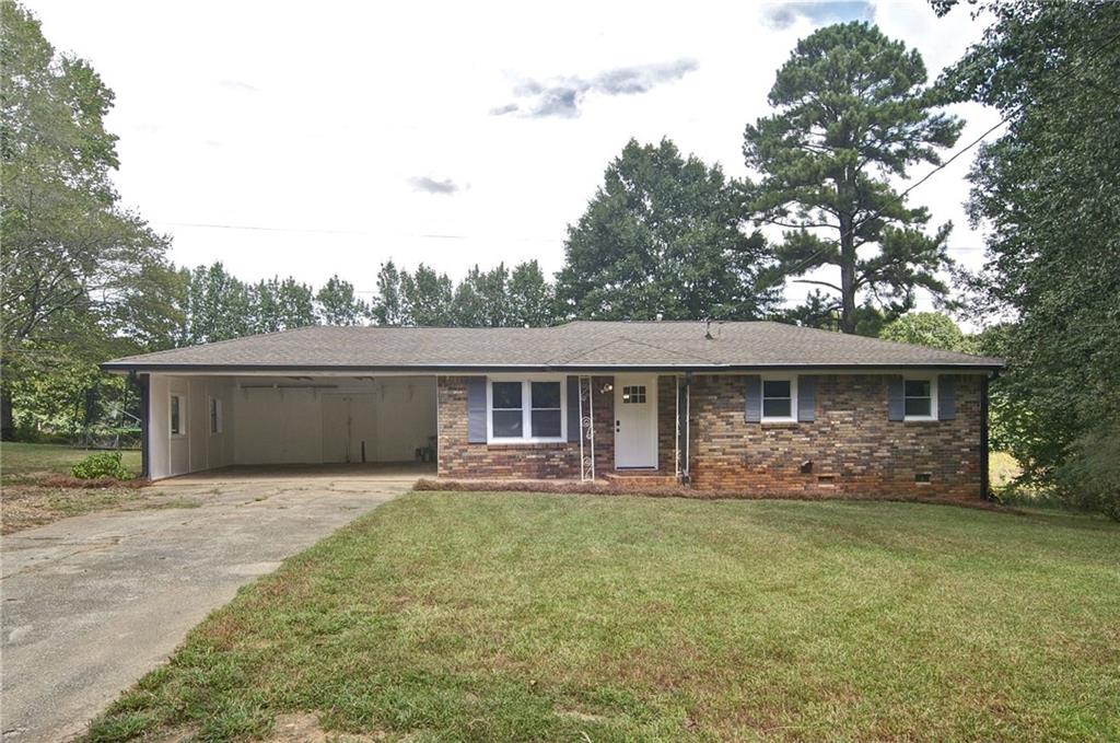 3939 Morris Circle — photo