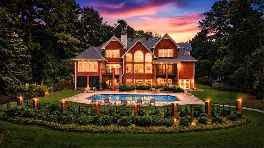 3117 Lake Park Drive — photo