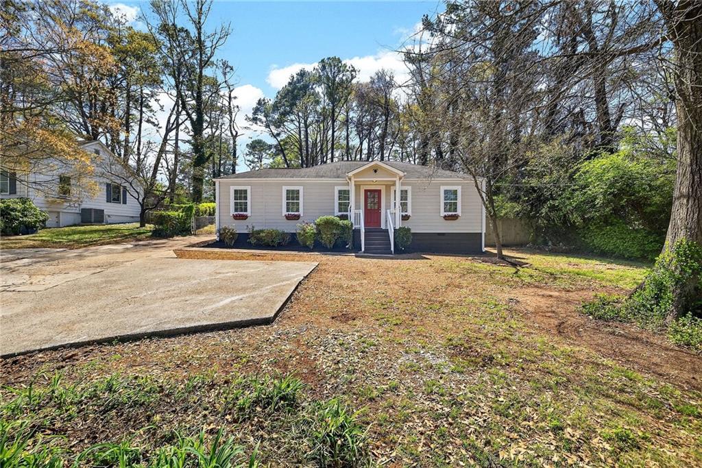 955 Columbia Drive — photo