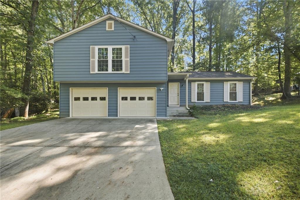3863 Everett Court — photo
