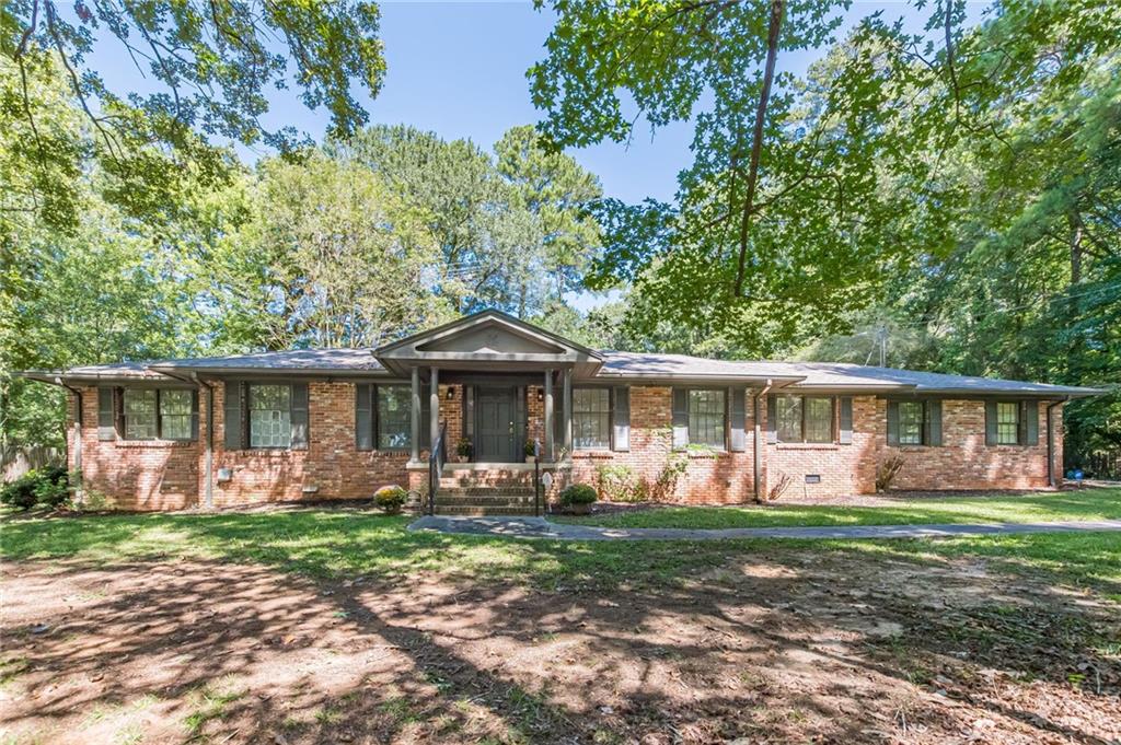 3121 Cascade Road SW — photo