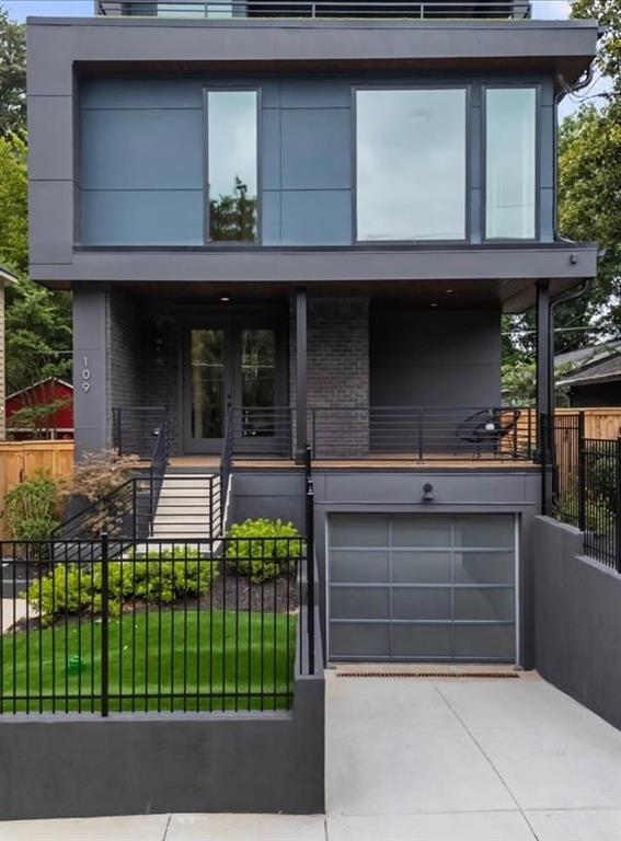 109 Chester Avenue SE — photo