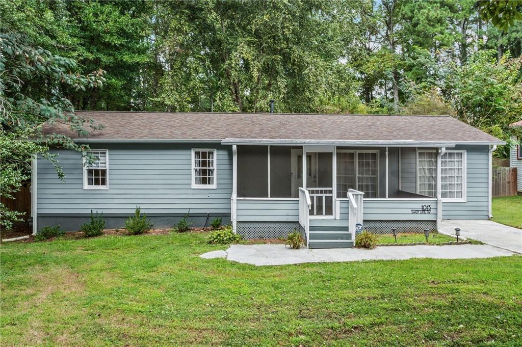 1013 Shady Lane NW — photo