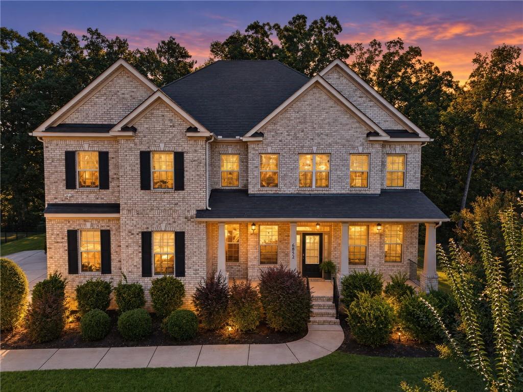 6852 Louis Drive — photo