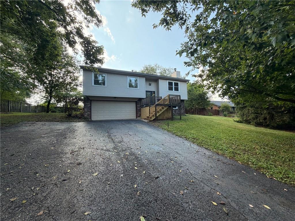 5721 Blackberry Row — photo