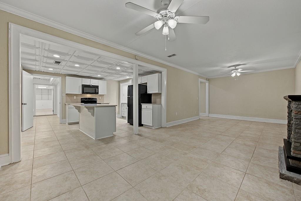2132 Dunwoody Glen — photo