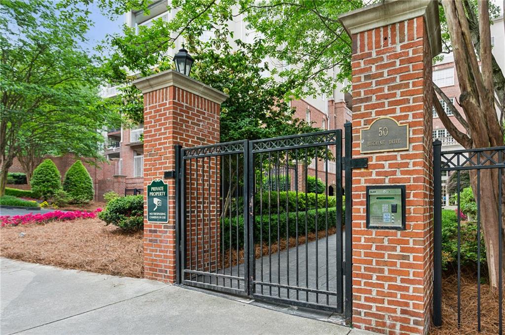 50 Biscayne Drive NW Unit 4106 — photo