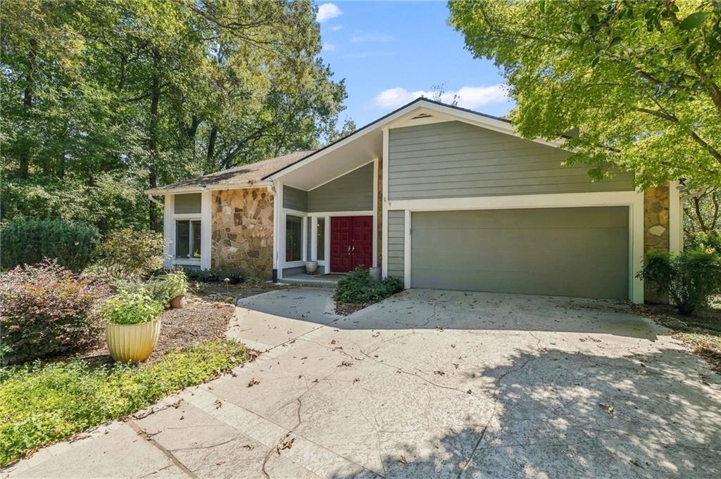3110 Quailridge Court — photo