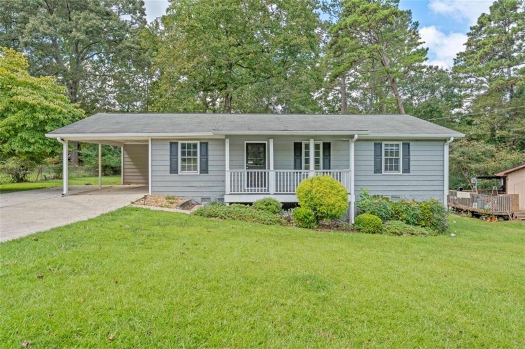 285 Amanda Court — photo