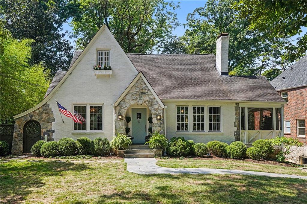 1704 N Rock Springs Road NE — photo