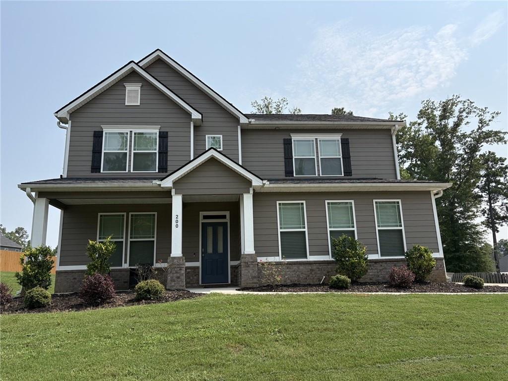 200 Darien Drive — photo