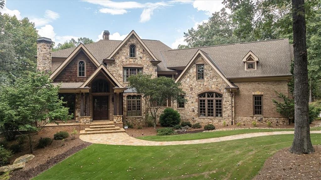 1011 Highgrove Drive — photo