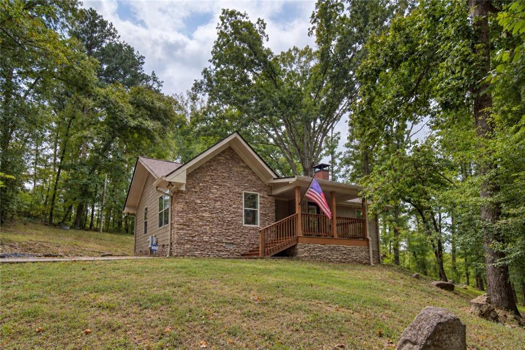 7615 Whitmire Road — photo