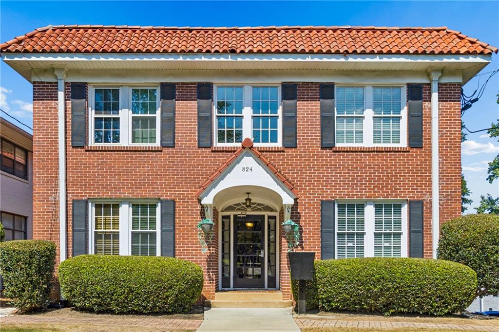 824 Greenwood Avenue NE Unit 11 — photo