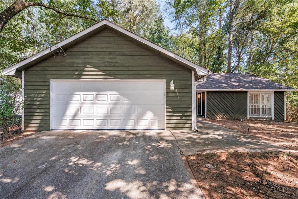 717 Pebble Creek Drive — photo