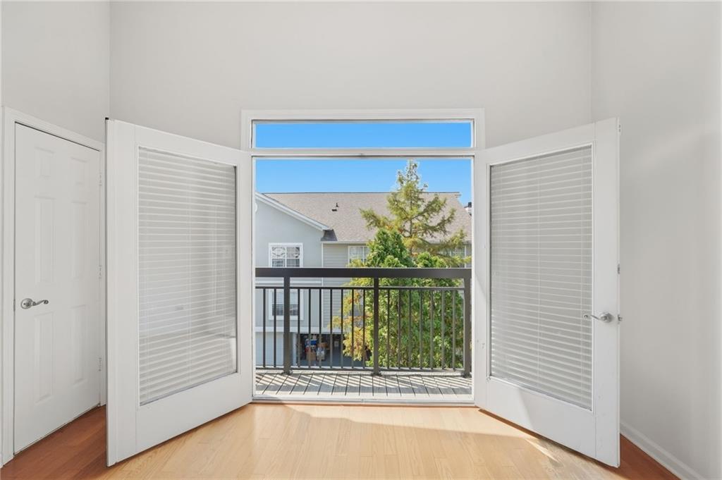 4254 River Green Drive NW Unit 604 — photo
