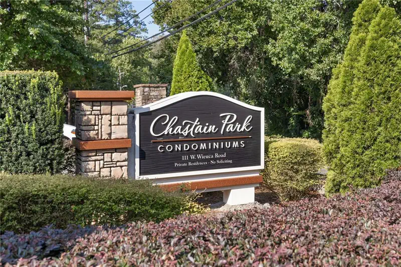 2054 Chastain Park Court NE — photo