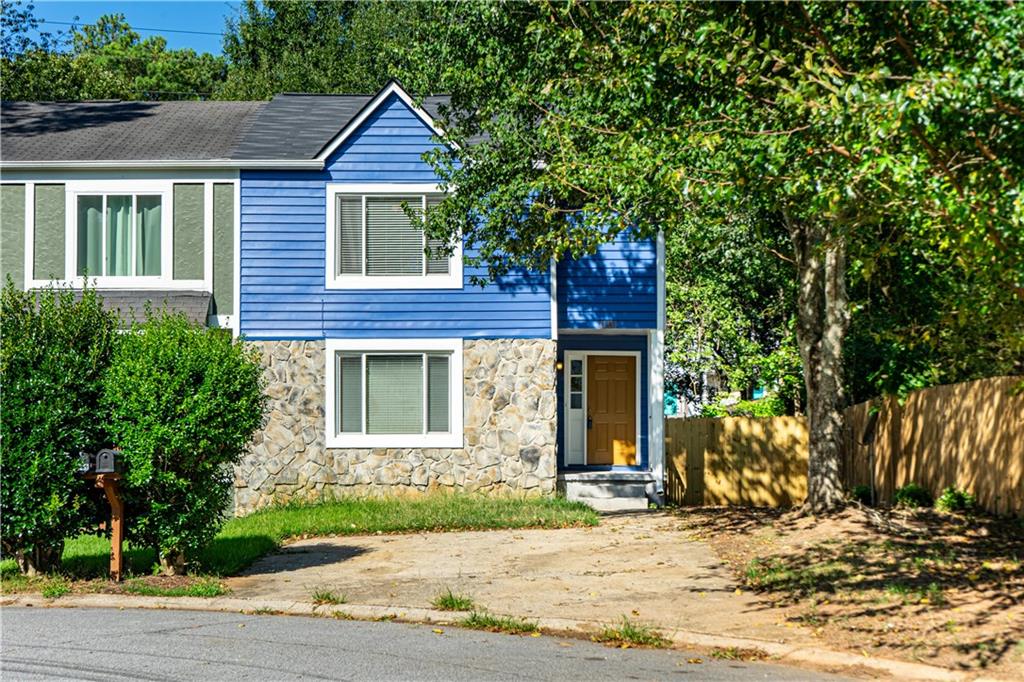1161 Ridgecrest Lane SE — photo