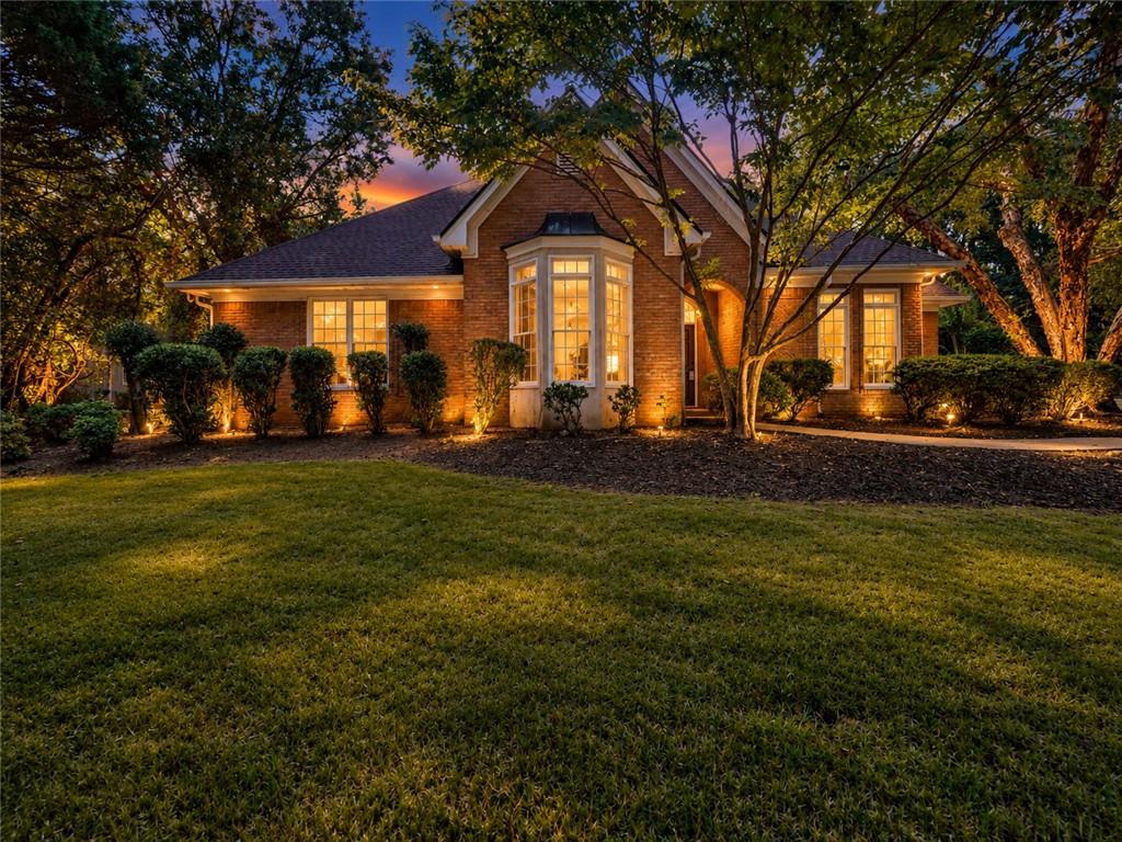 307 Montrose Drive — photo