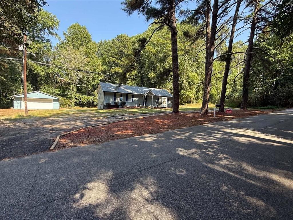 200 Gordon Circle SW — photo