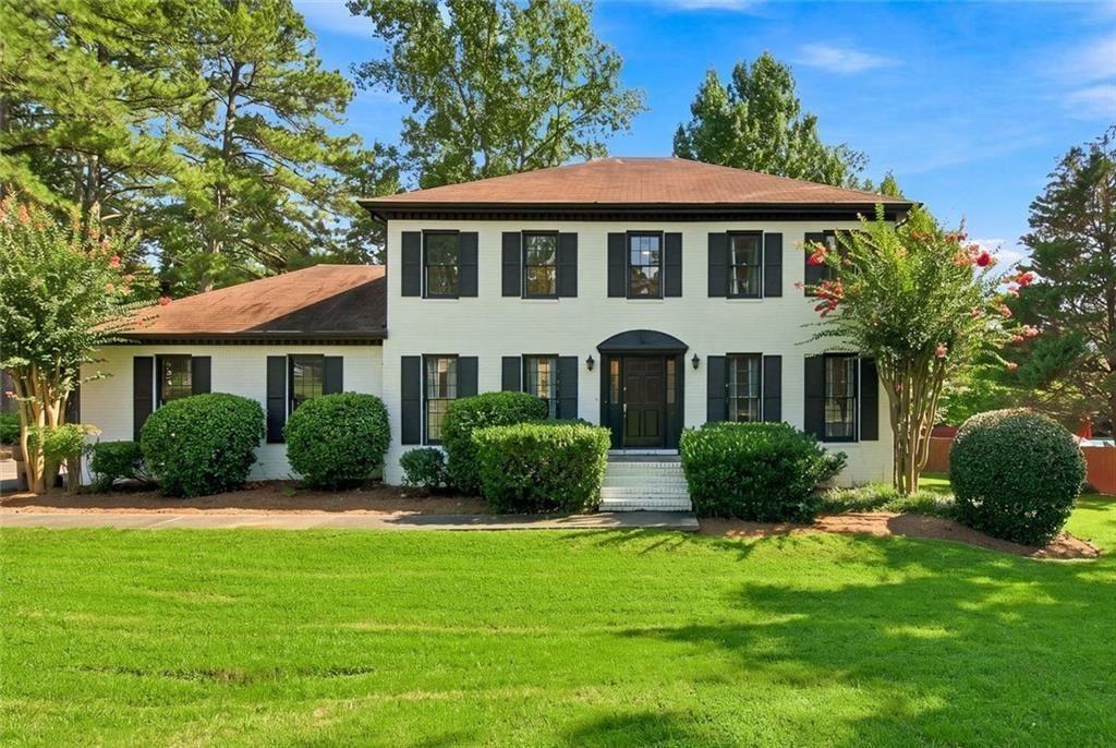 1494 Oak Springs Drive — photo