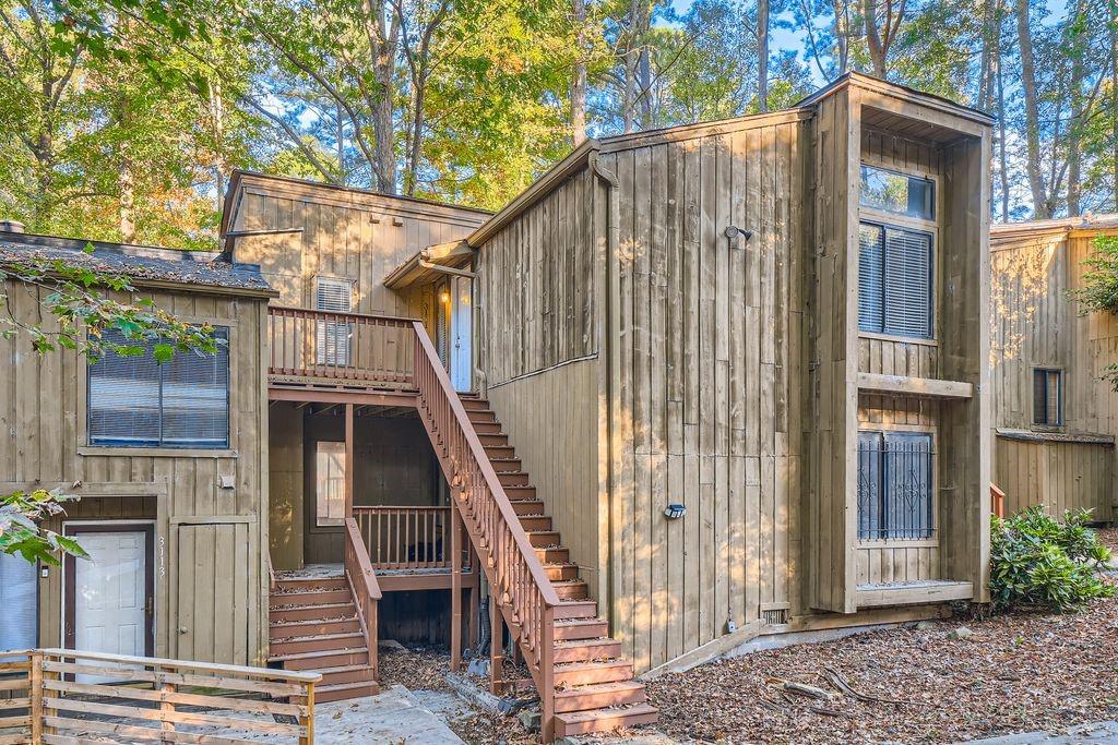 3111 Fairington Drive — photo