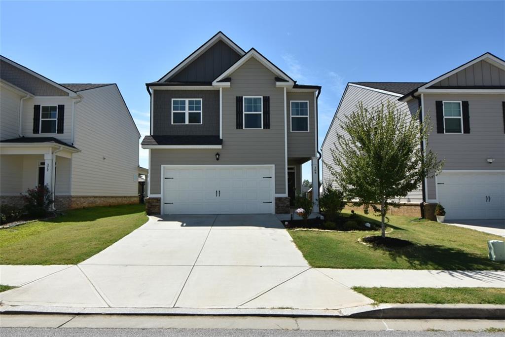 385 Shasta Court — photo