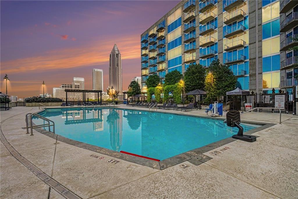400 W Peachtree Street NW Unit 2609 — photo