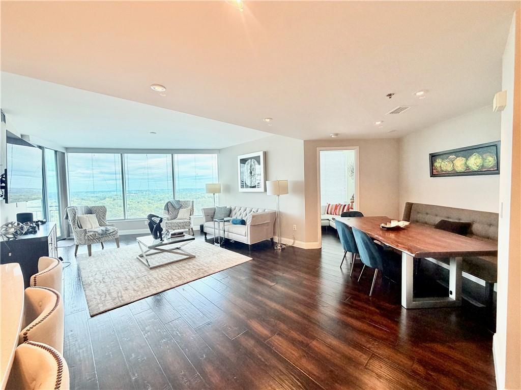 3338 Peachtree Road NE Unit 2303 — photo