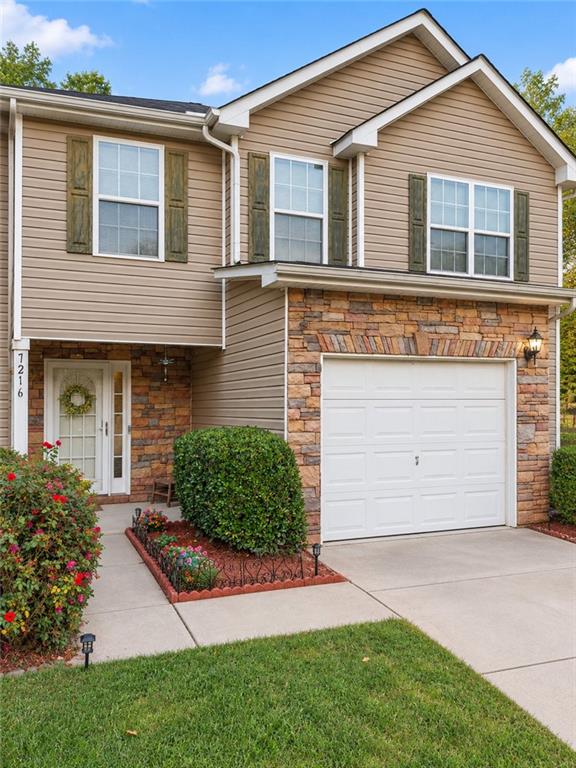 7216 Mountain Laurel Way — photo