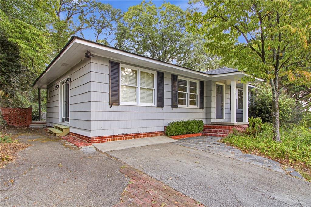 217 Victory Drive — photo