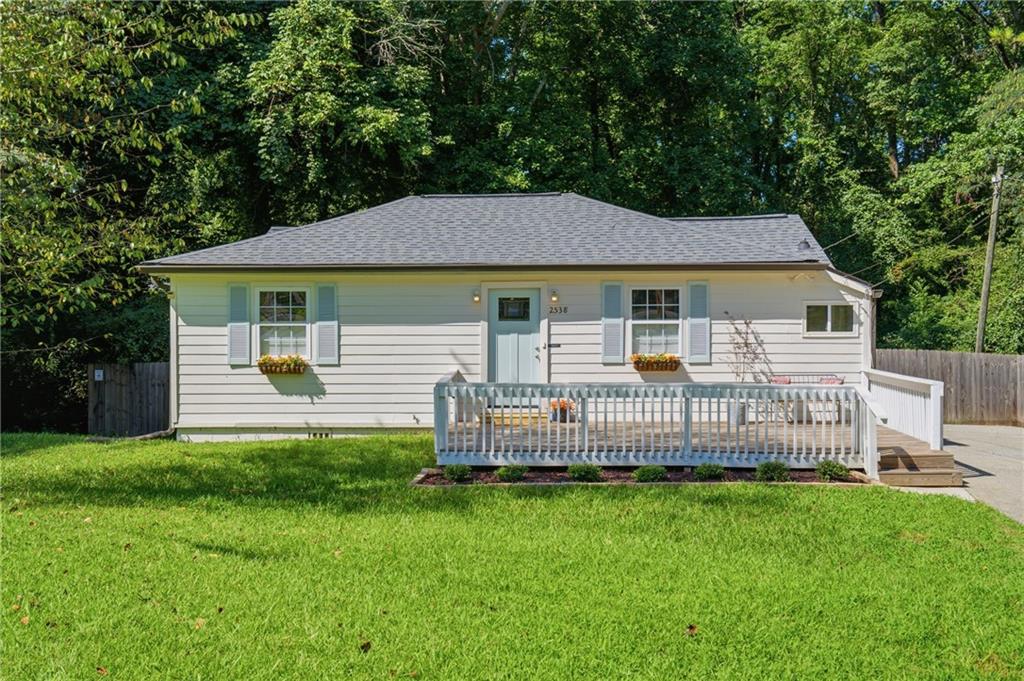 2538 Gordon Circle — photo